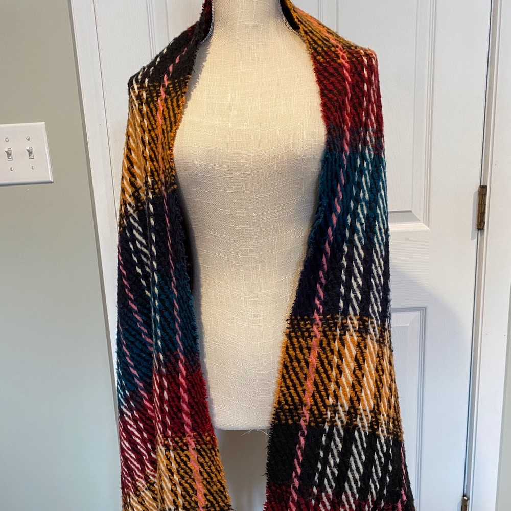 Steve Madden Scarf Wrap Blanket Warm MultiColor Fringe Granny Core Cabin Fever